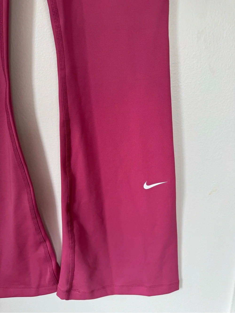 Nike One Girls Dri-FIT High-Waisted Flared Leggings Pink Youth Large